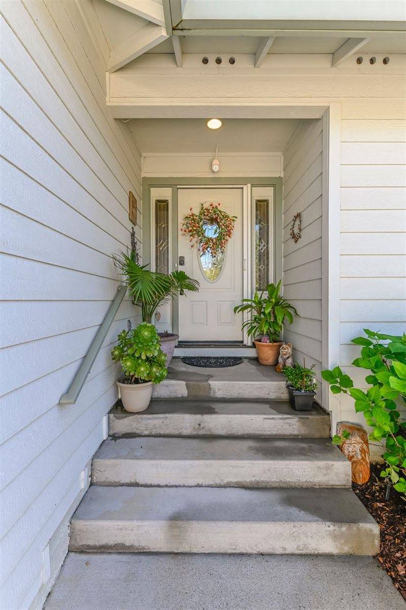 234 Mistletoe Court, Angels Camp, CA 95222