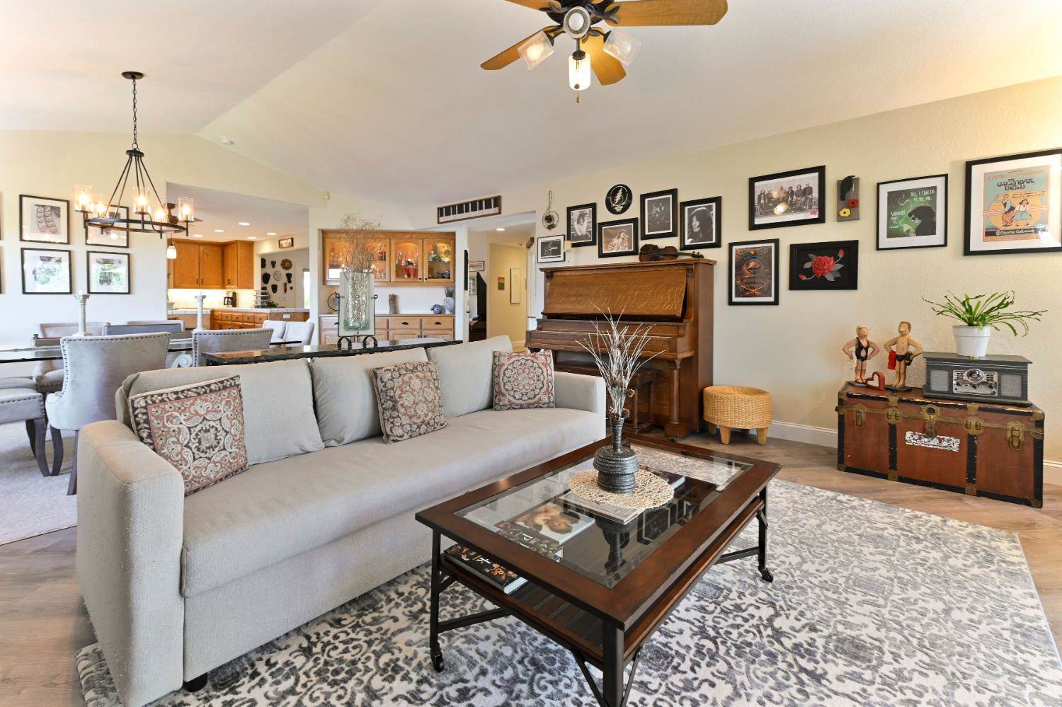 234 Mistletoe Court, Angels Camp, CA 95222