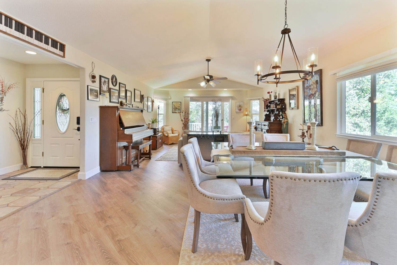 234 Mistletoe Court, Angels Camp, CA 95222