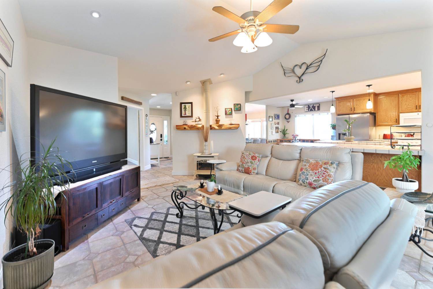 234 Mistletoe Court, Angels Camp, CA 95222