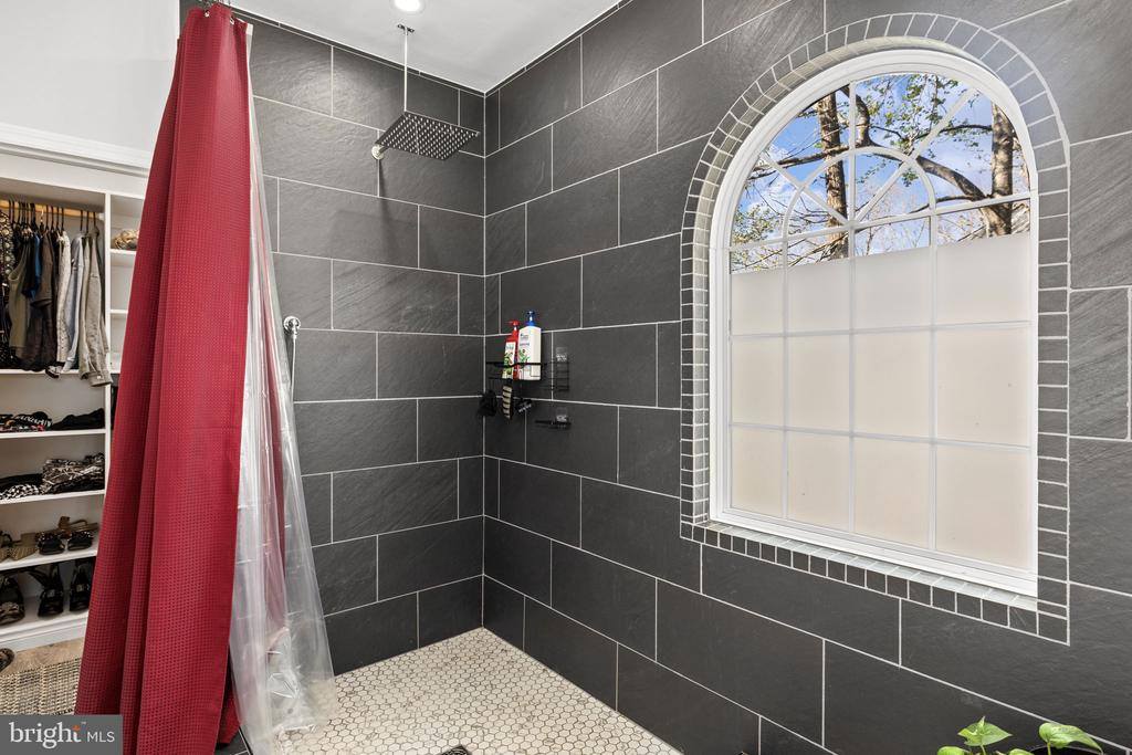 1472 Morris Pond Drive, Locust Grove, VA 22508