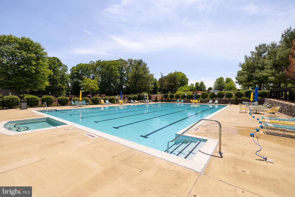 1472 Morris Pond Drive, Locust Grove, VA 22508