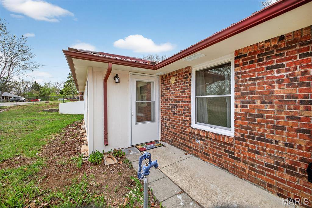 22655 Lap Lane, Waynesville, MO 65583