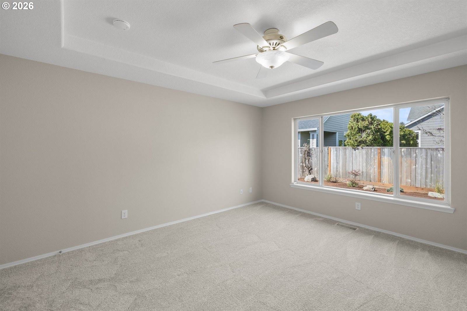 1295 NE Setting Sun Dr, Hillsboro, OR 97124