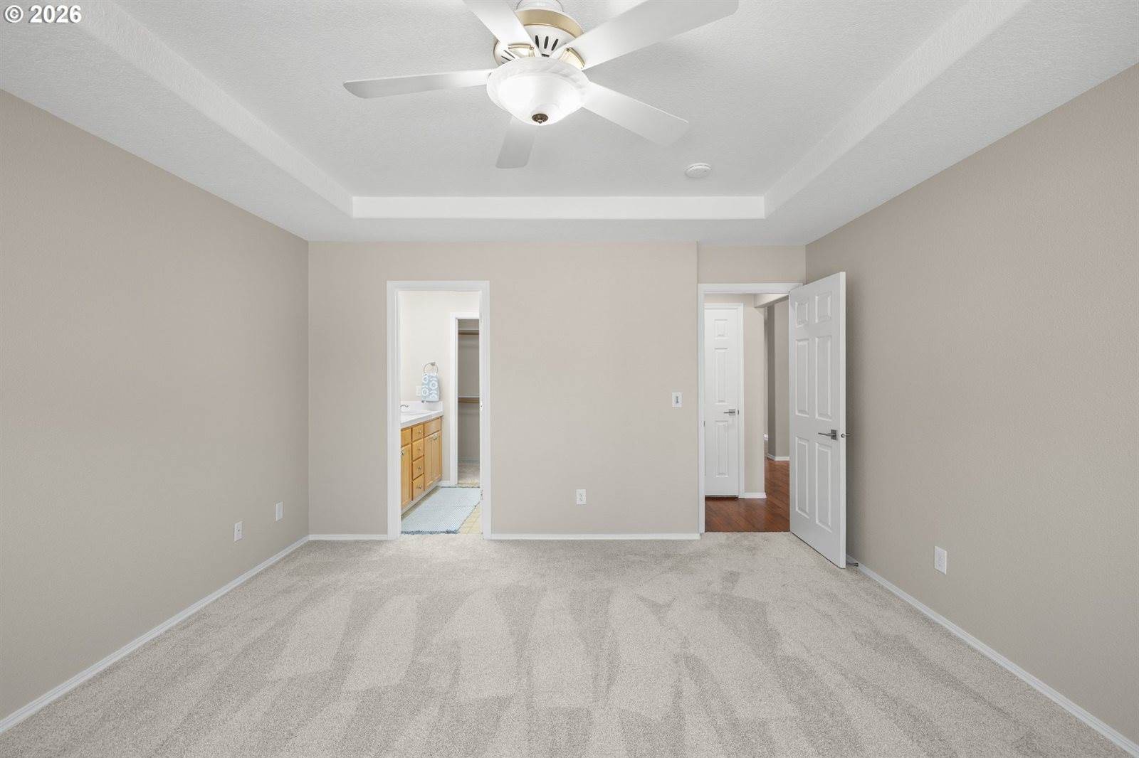 1295 NE Setting Sun Dr, Hillsboro, OR 97124