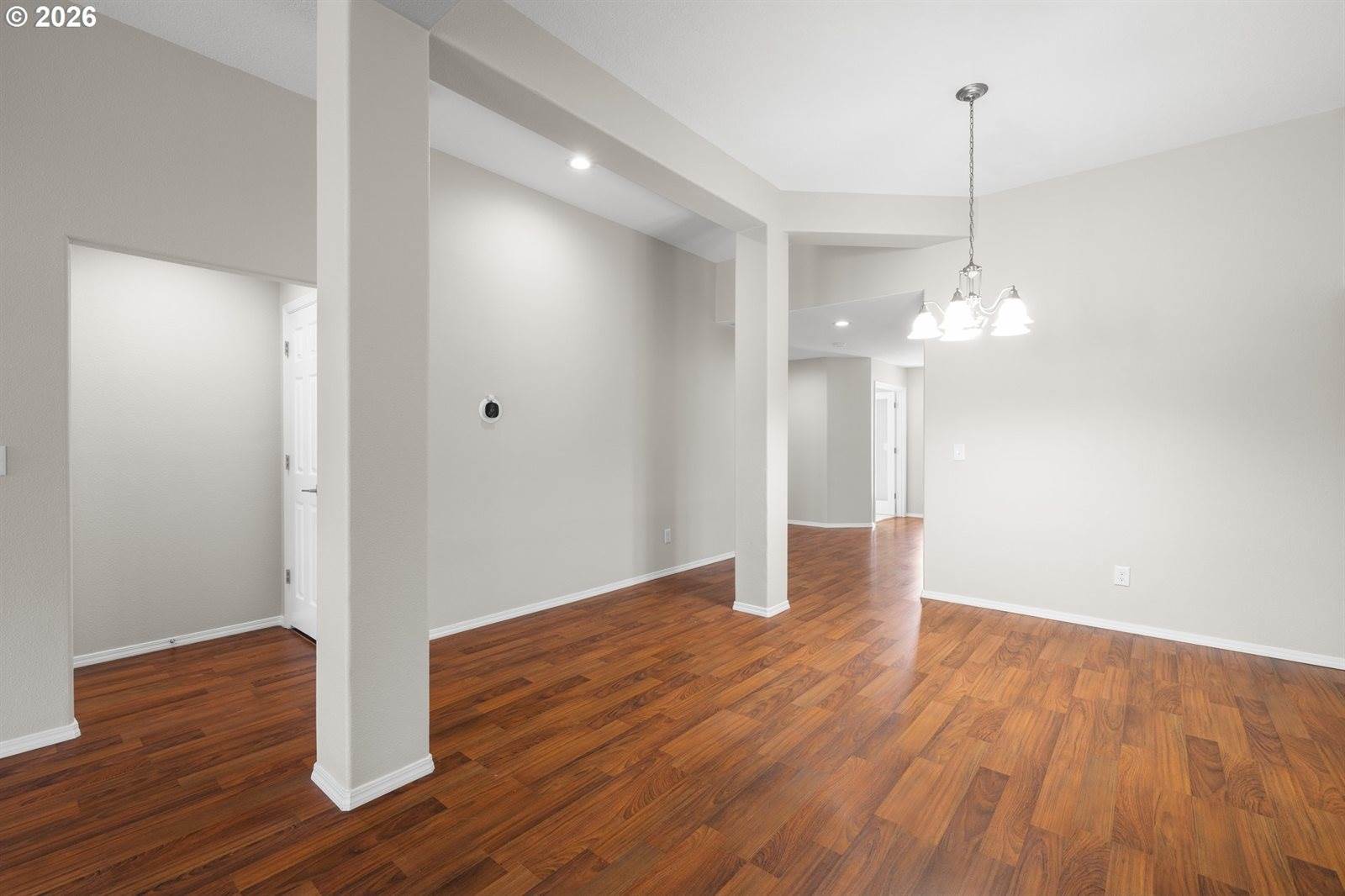 1295 NE Setting Sun Dr, Hillsboro, OR 97124