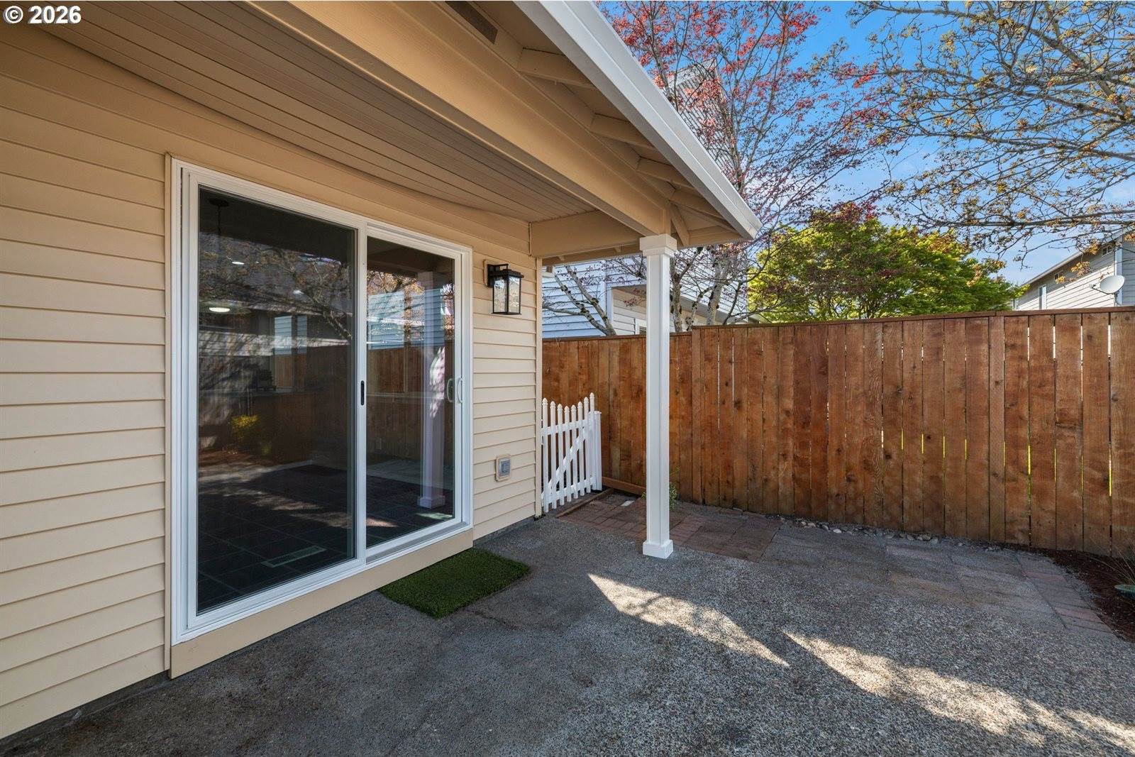 1295 NE Setting Sun Dr, Hillsboro, OR 97124