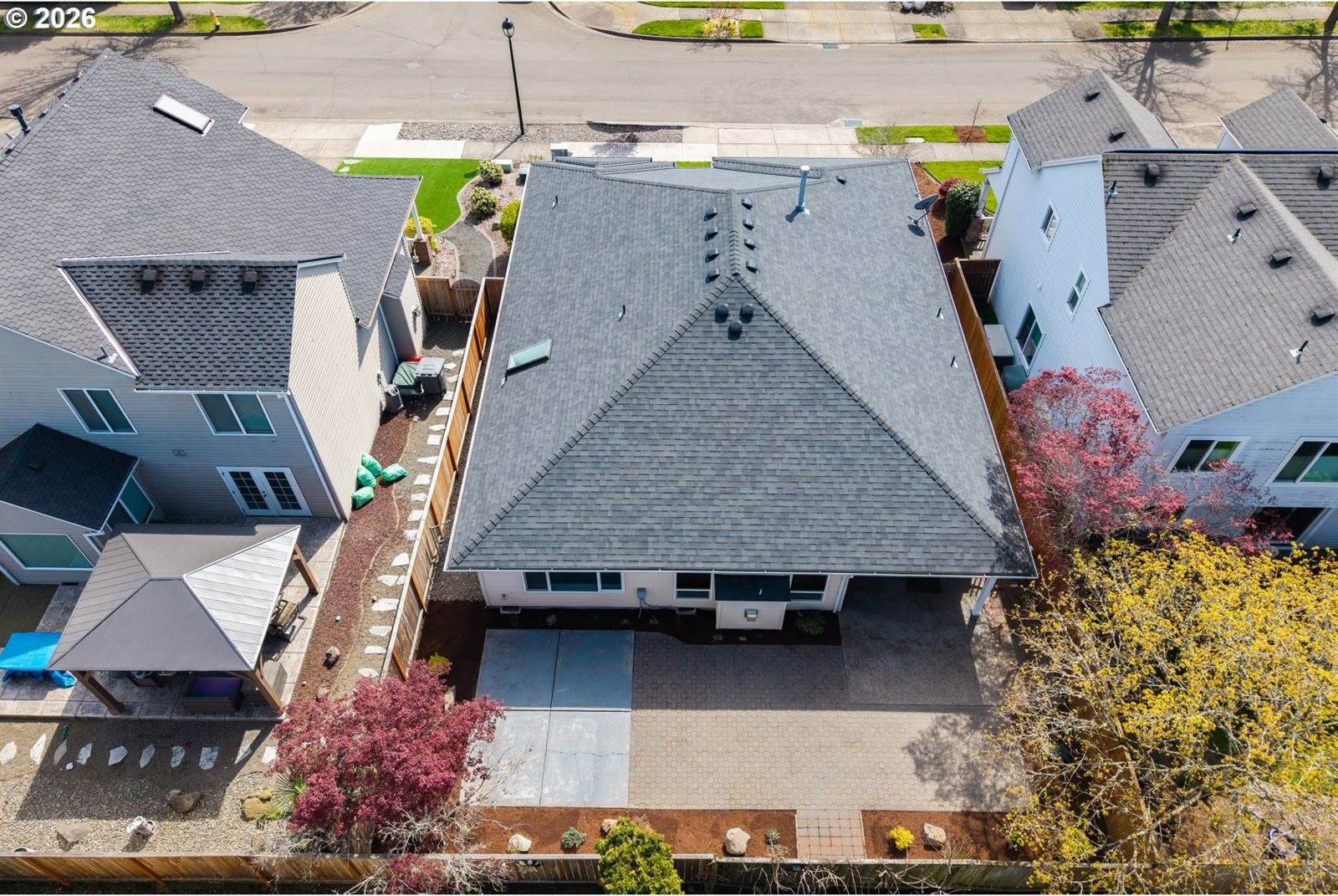 1295 NE Setting Sun Dr, Hillsboro, OR 97124