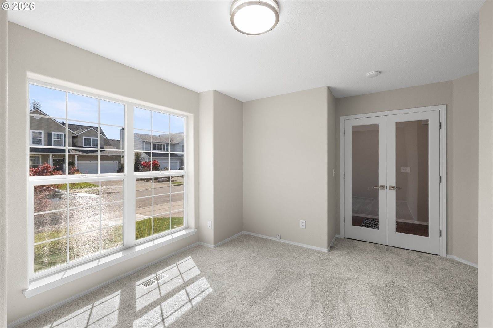 1295 NE Setting Sun Dr, Hillsboro, OR 97124