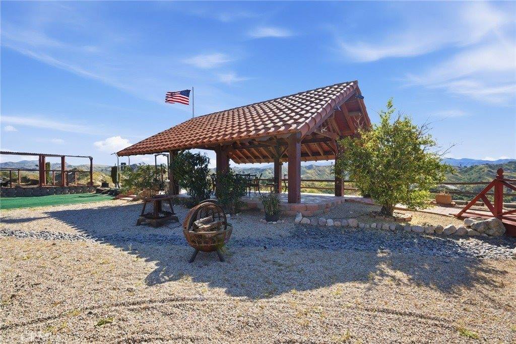 29952 Louis Ave, Canyon Country, CA 91351