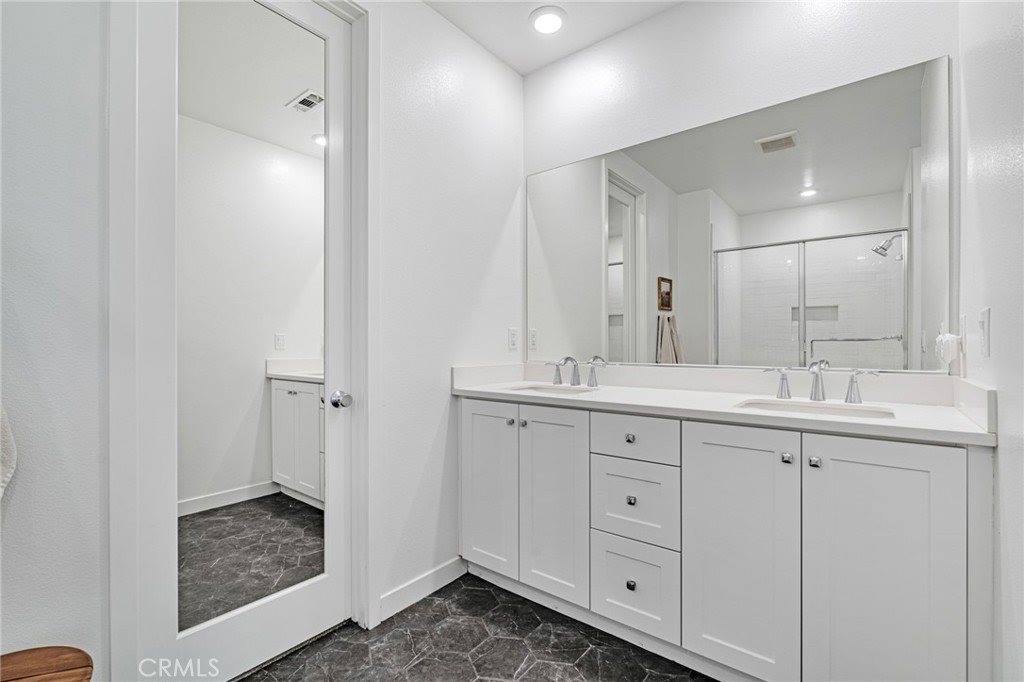 26958 Sandbar Willow Pl, #205, Valencia, CA 91355