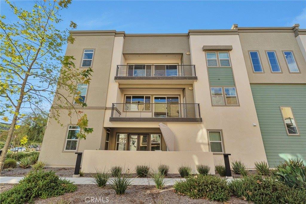 26958 Sandbar Willow Pl, #205, Valencia, CA 91355
