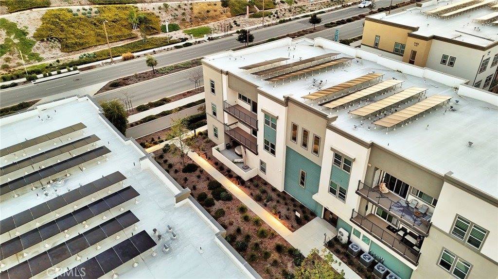 26958 Sandbar Willow Pl, #205, Valencia, CA 91355