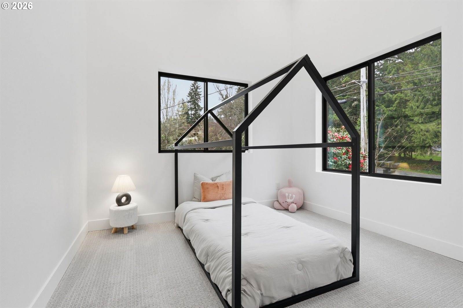 10000 SW 25TH Ave, Portland, OR 97219