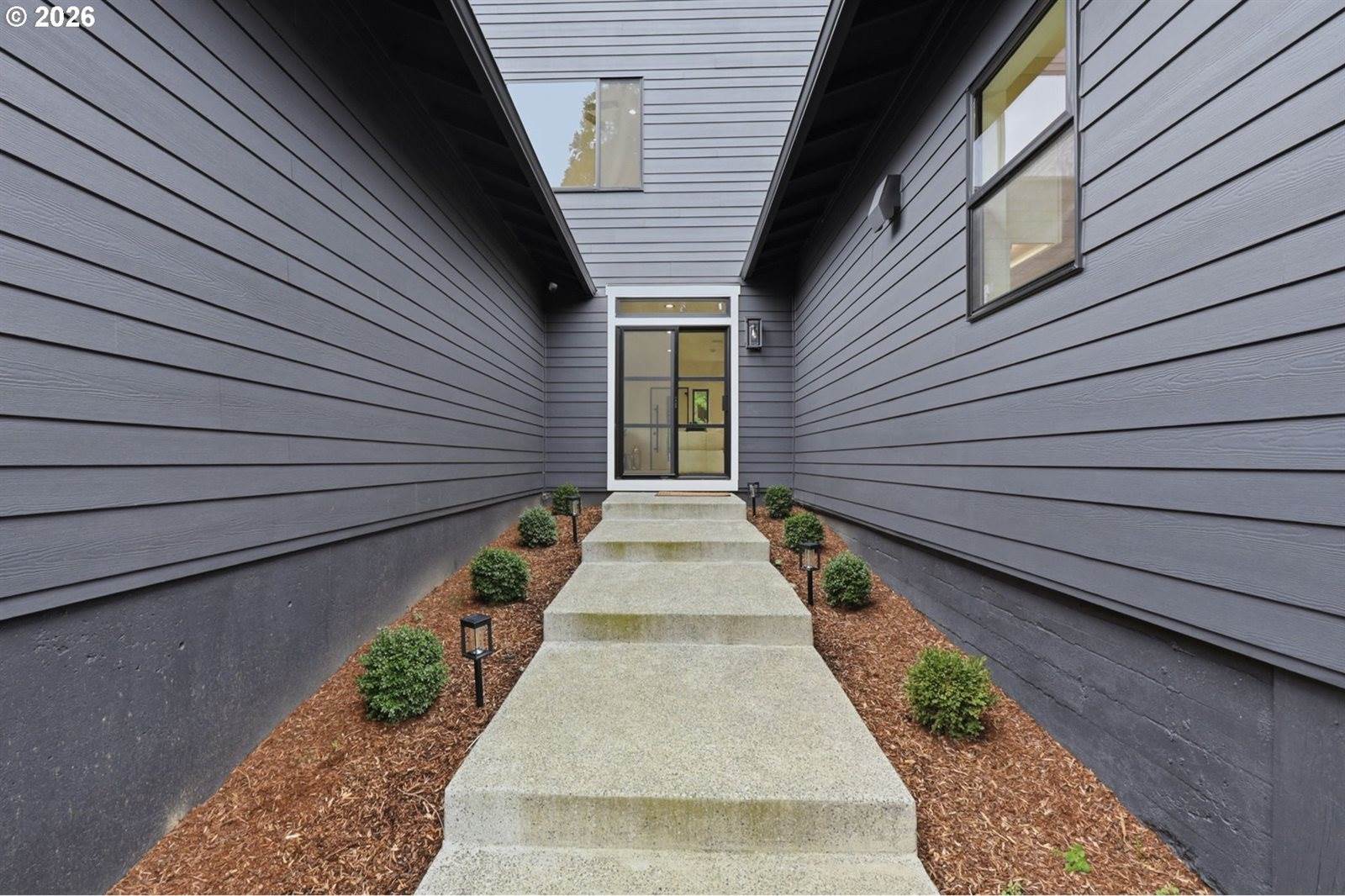 10000 SW 25TH Ave, Portland, OR 97219