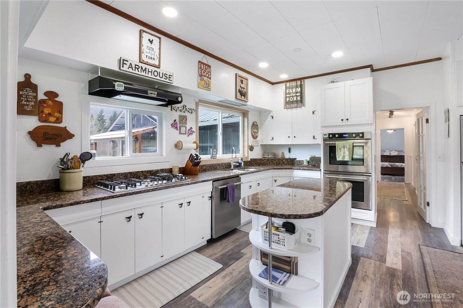 9040 Thunderbird Lane, Concrete, WA 98237