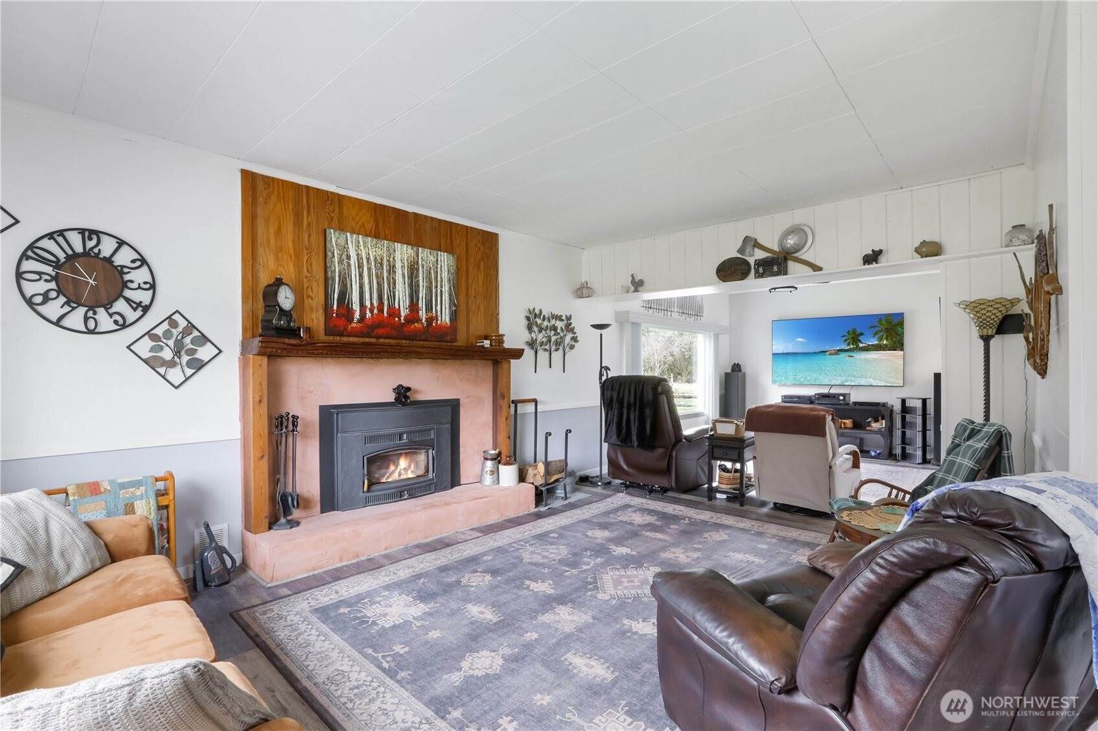 9040 Thunderbird Lane, Concrete, WA 98237