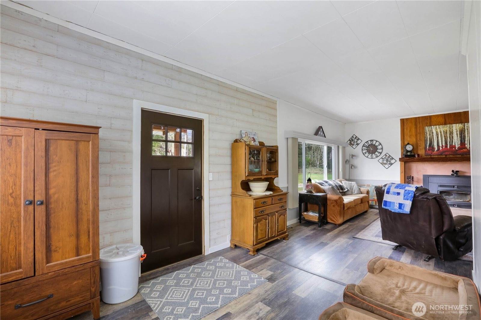 9040 Thunderbird Lane, Concrete, WA 98237