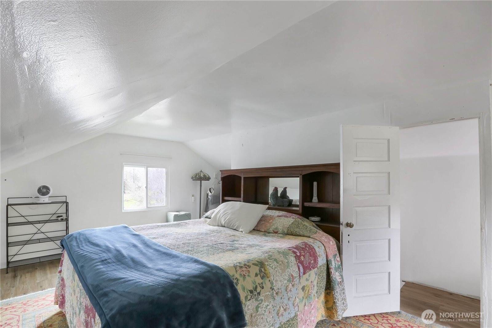 9040 Thunderbird Lane, Concrete, WA 98237
