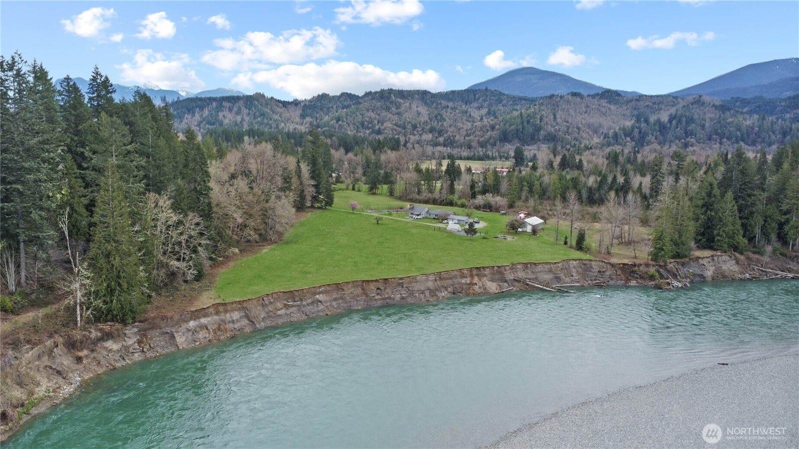 9040 Thunderbird Lane, Concrete, WA 98237
