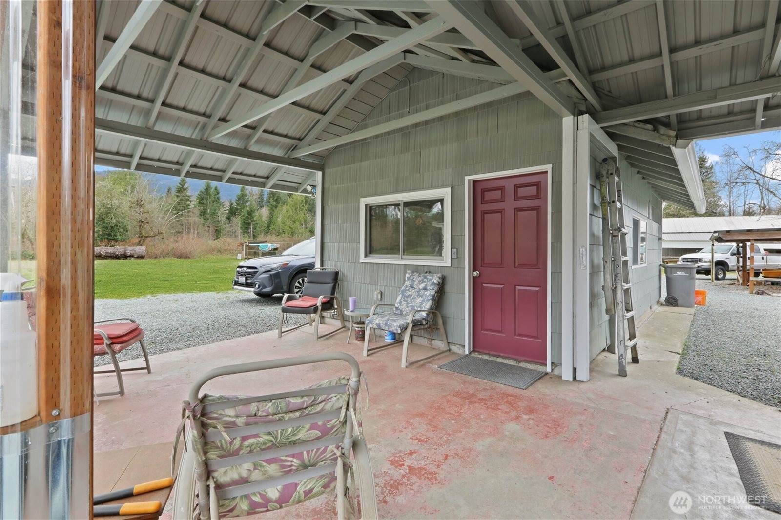 9040 Thunderbird Lane, Concrete, WA 98237