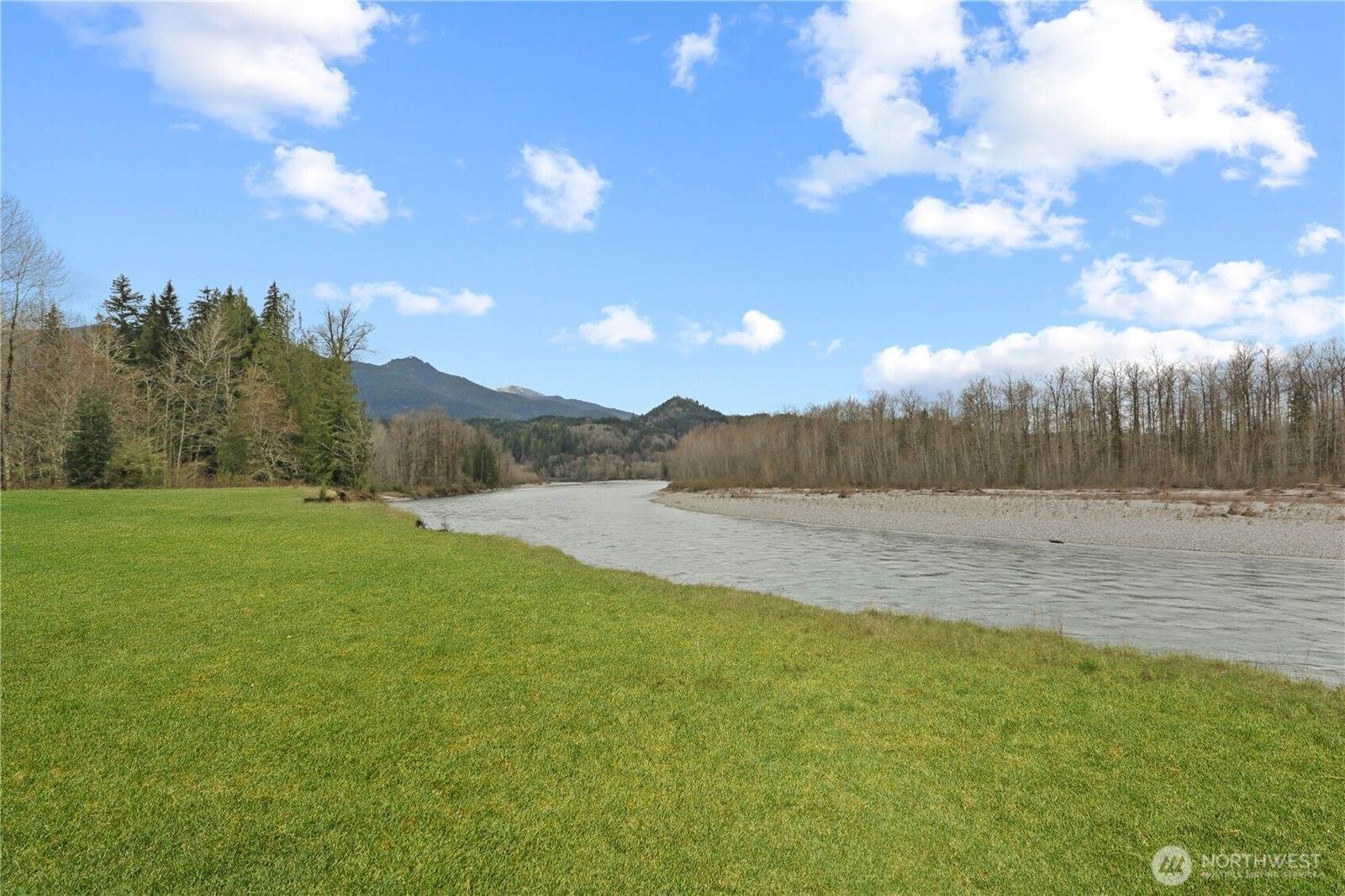 9040 Thunderbird Lane, Concrete, WA 98237