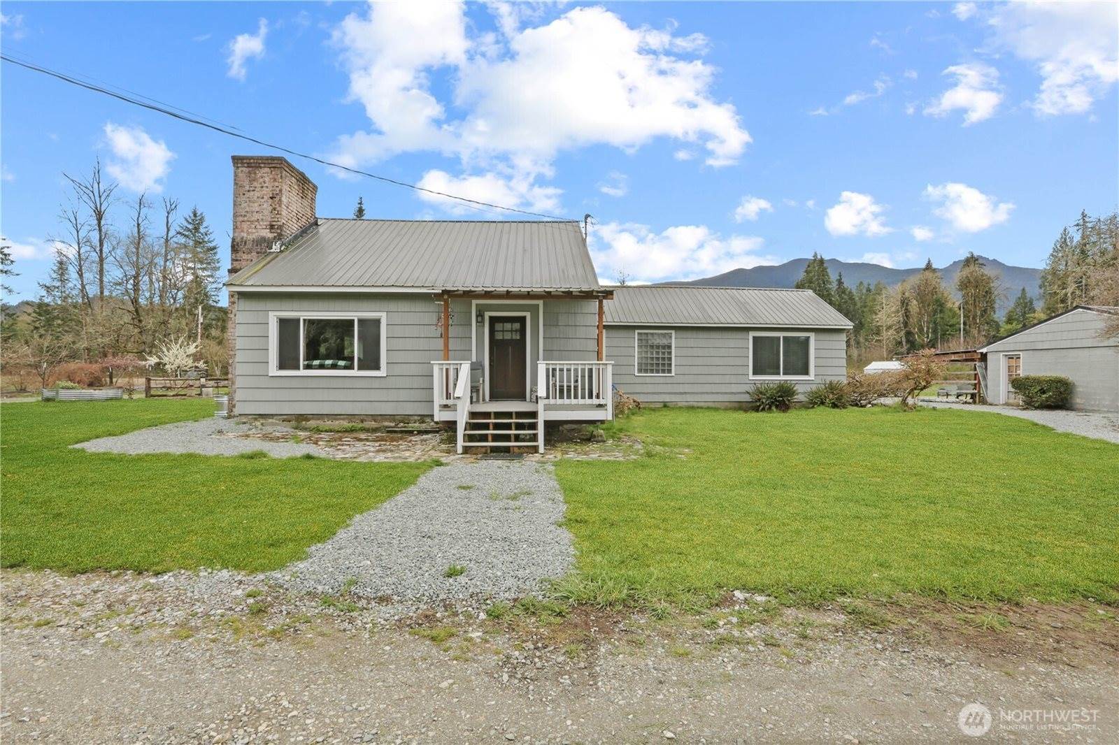 9040 Thunderbird Lane, Concrete, WA 98237