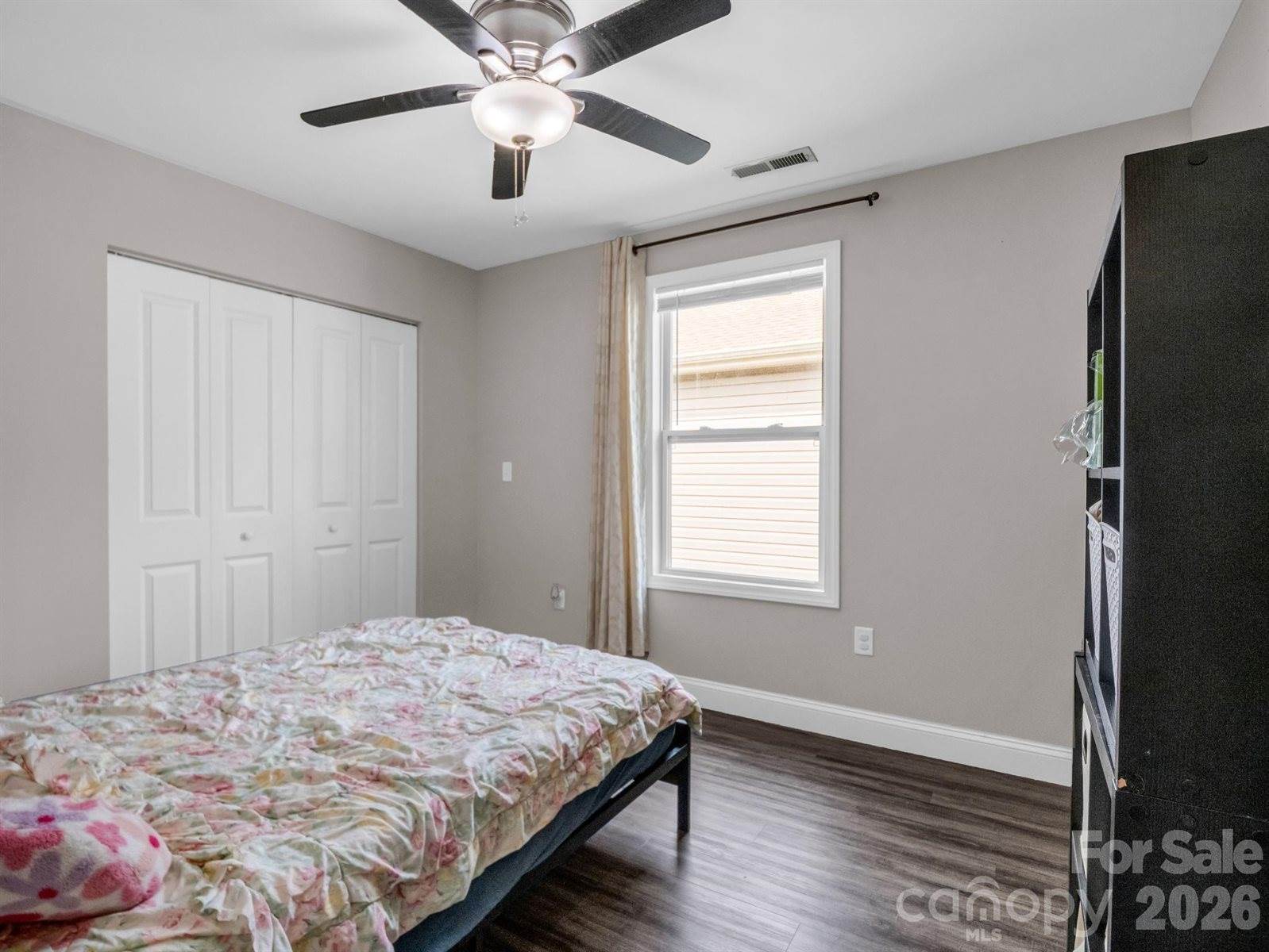 9 Shadowlawn Drive, Asheville, NC 28806