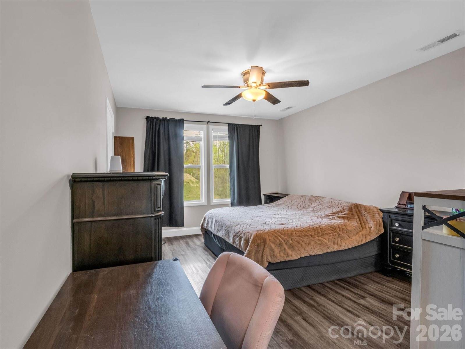 9 Shadowlawn Drive, Asheville, NC 28806