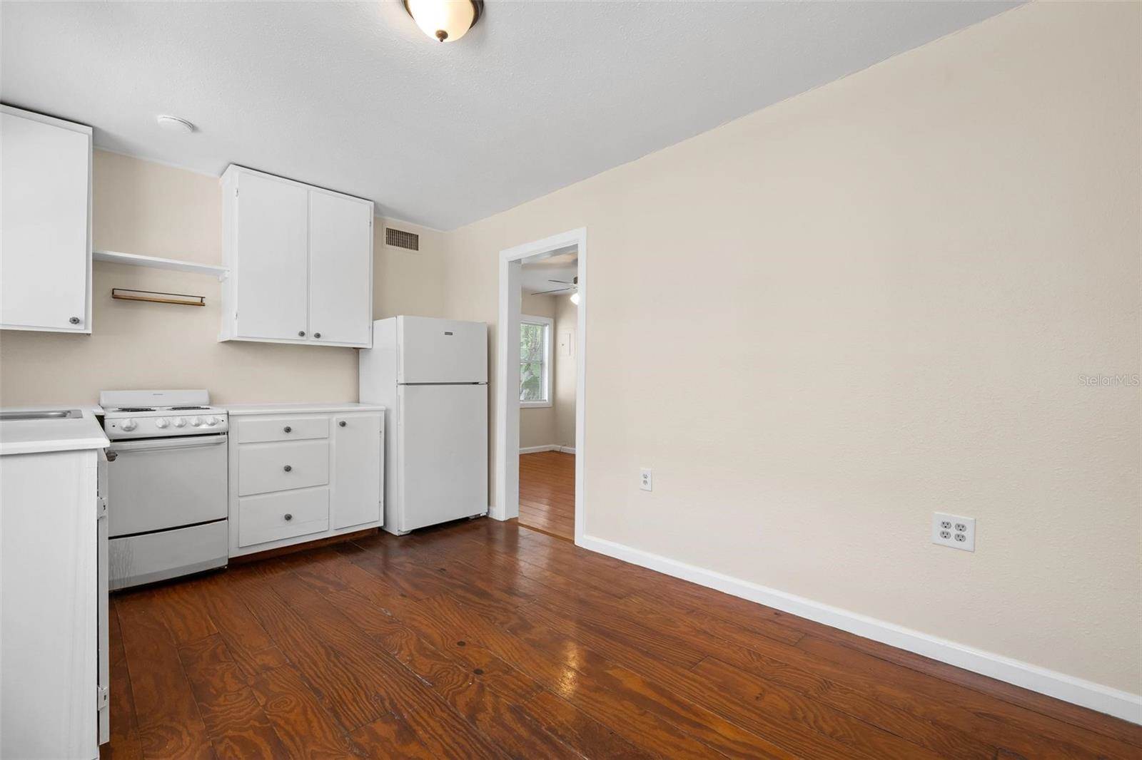 321 Ohio Place, #C, Sarasota, FL 34236