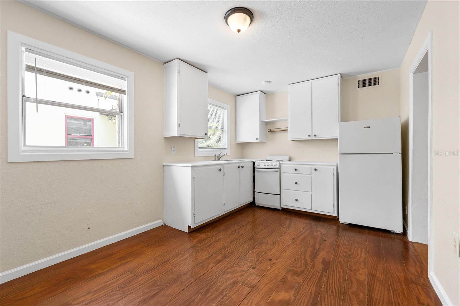 321 Ohio Place, #C, Sarasota, FL 34236