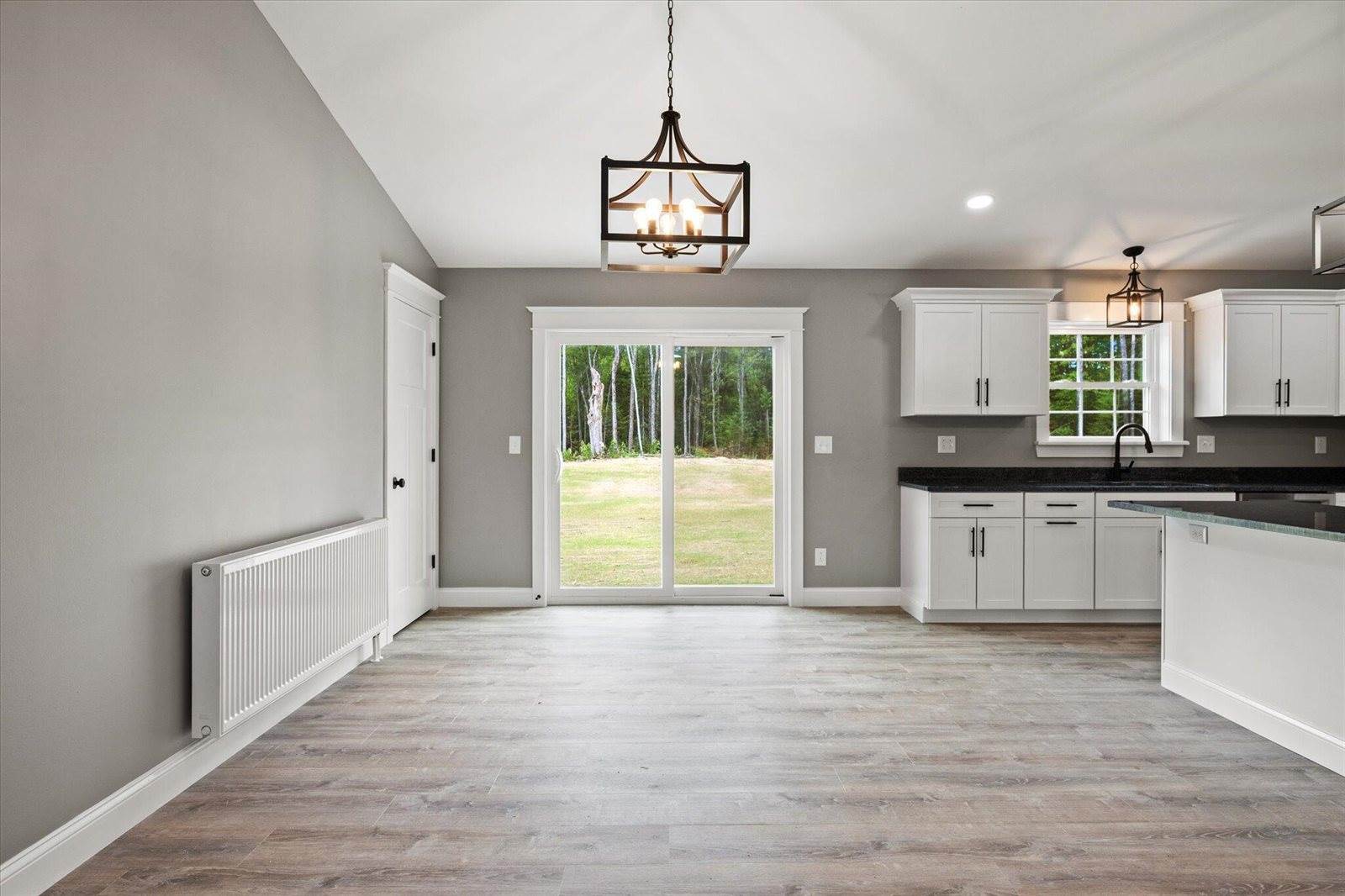 633 Streamside Avenue, Hermon, ME 04401