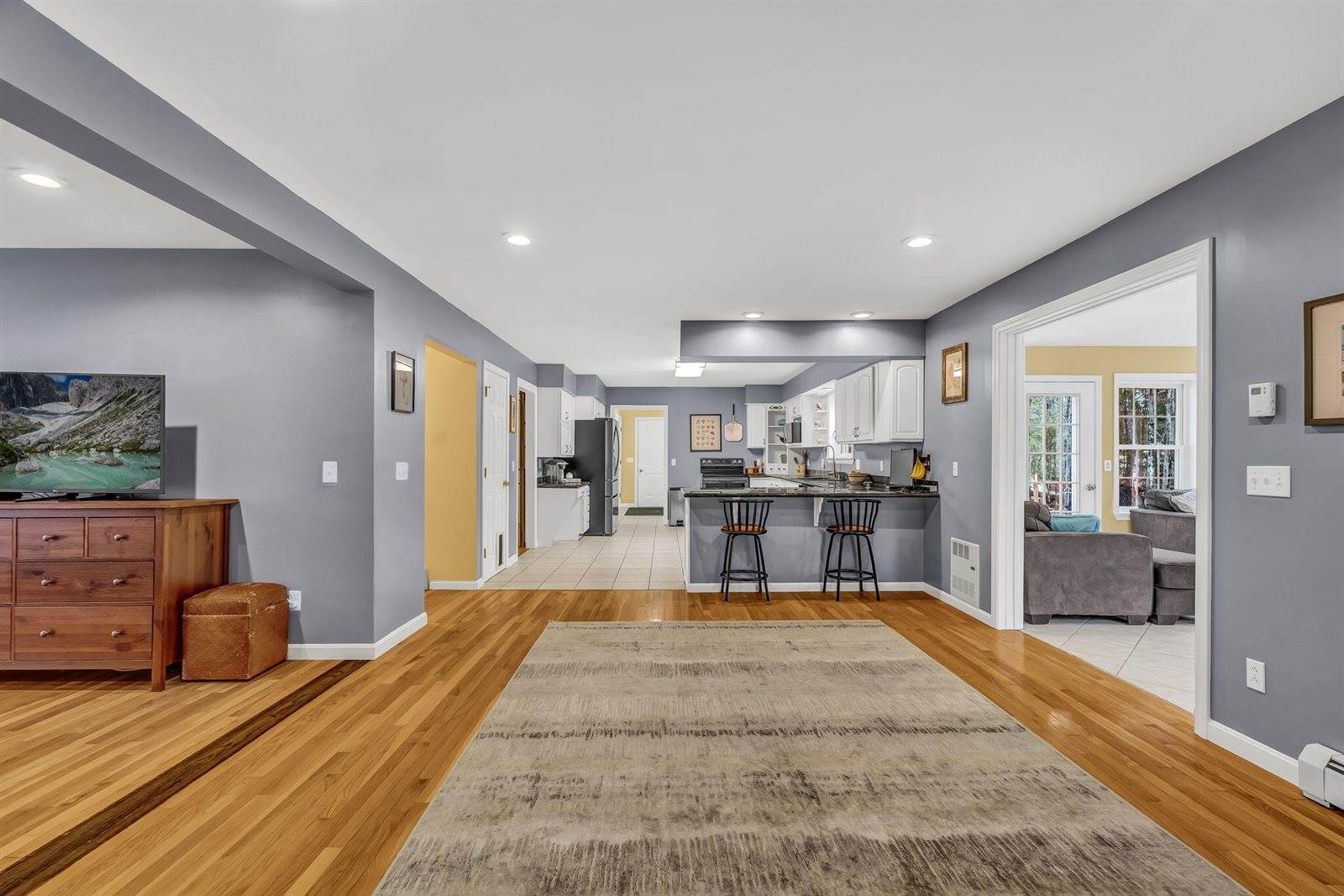 12 Surrey Lane, Hampden, ME 04444