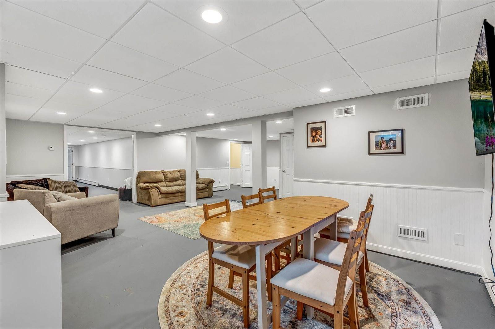 12 Surrey Lane, Hampden, ME 04444