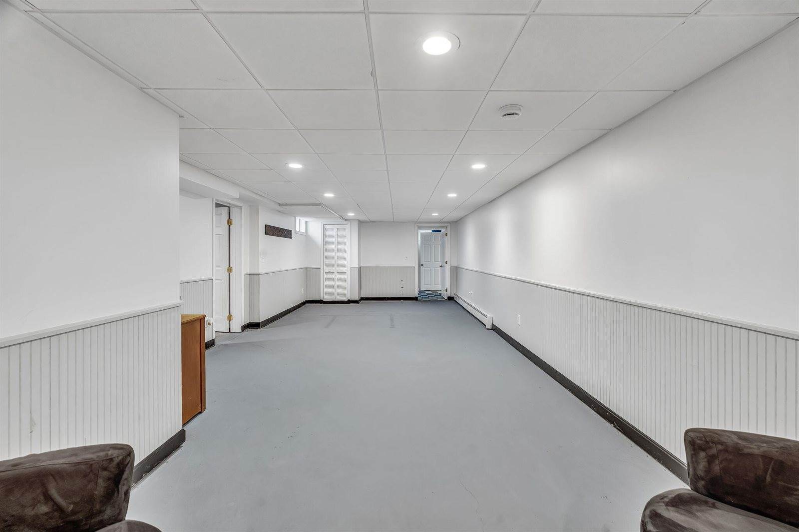 12 Surrey Lane, Hampden, ME 04444