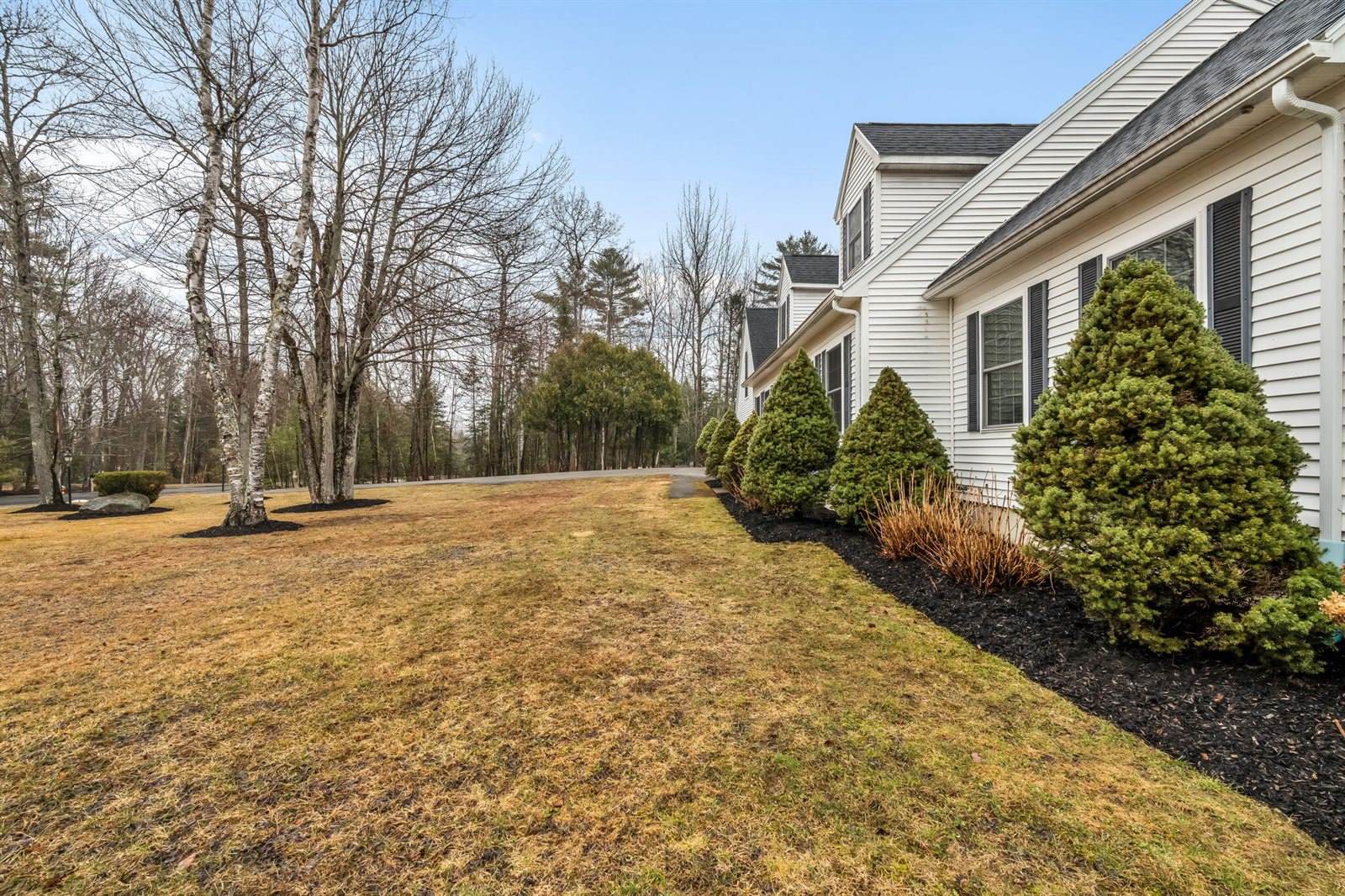 12 Surrey Lane, Hampden, ME 04444