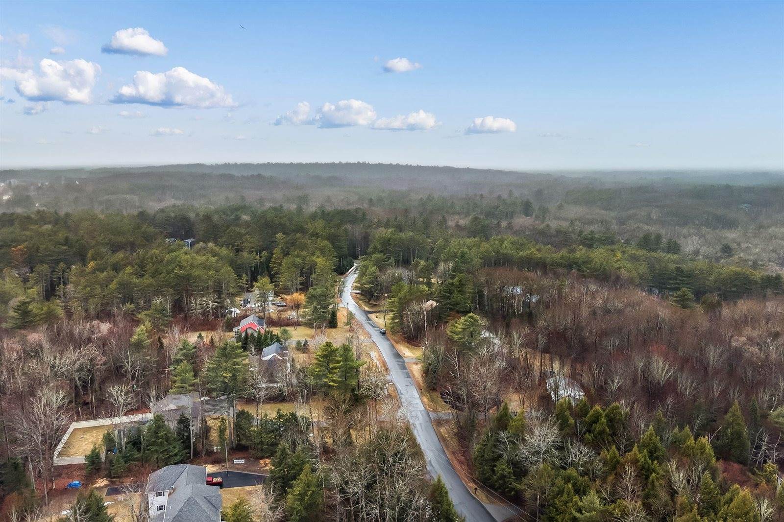 12 Surrey Lane, Hampden, ME 04444