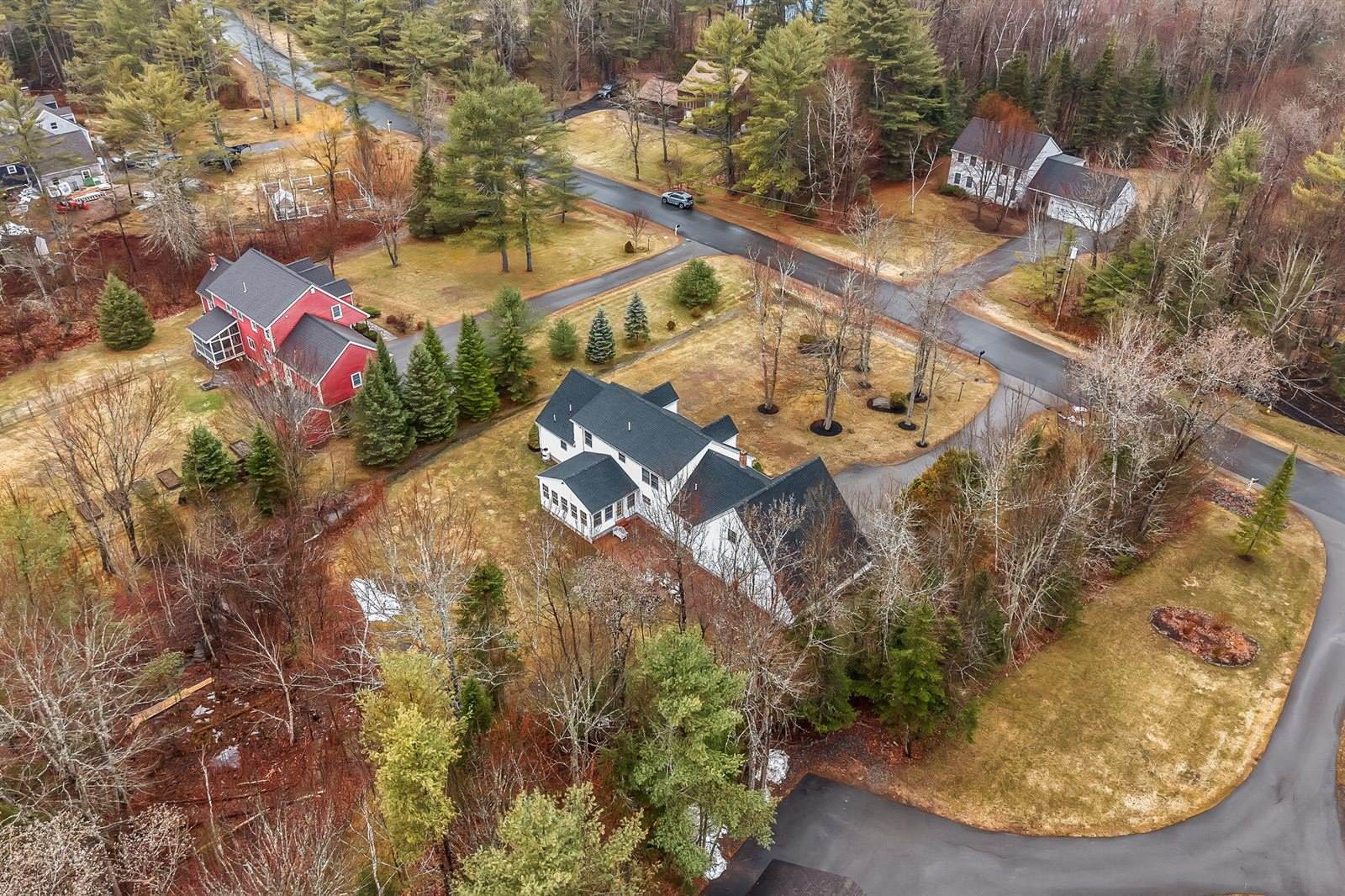 12 Surrey Lane, Hampden, ME 04444