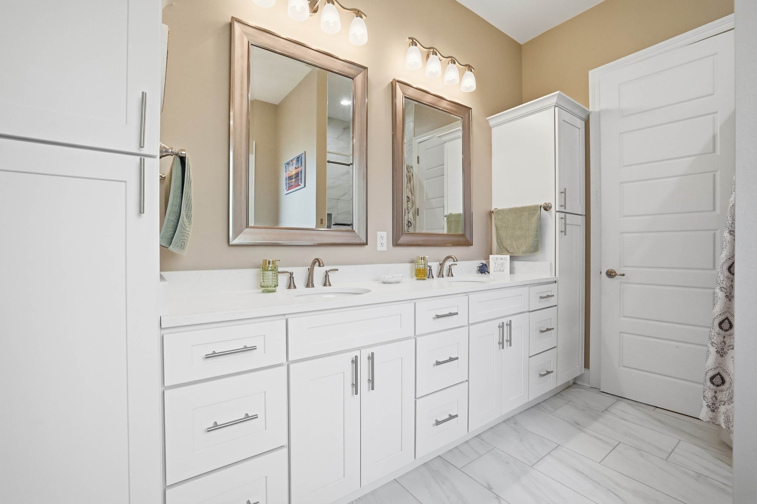 209 White Harbor Rd, Long Beach, MS 39560