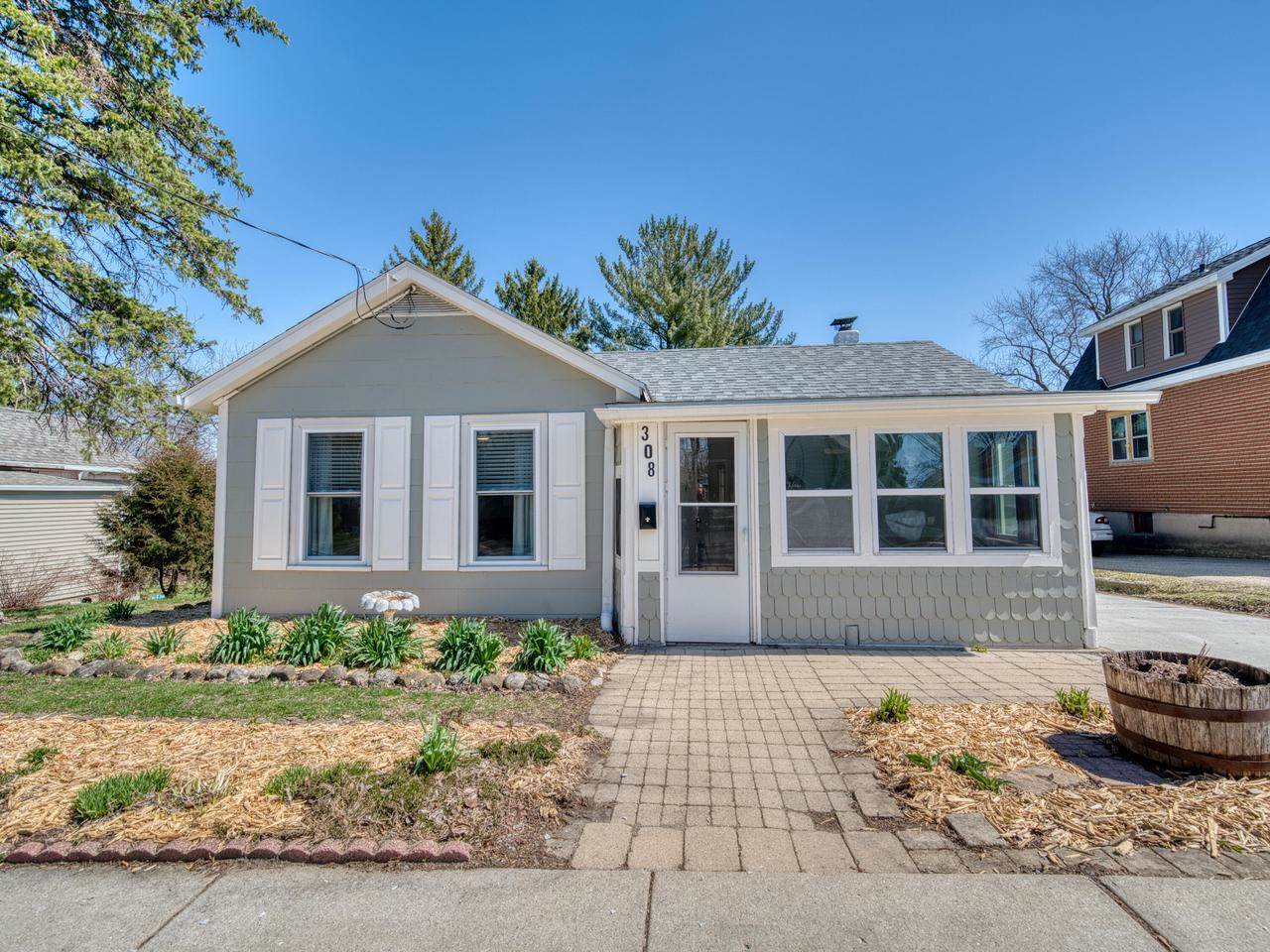 308 N High STREET, Fort Atkinson, WI 53538
