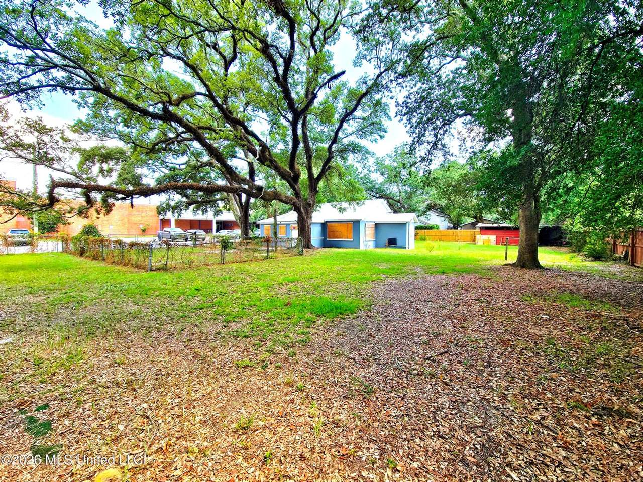 2817 Broadmoor Place, Gulfport, MS 39501