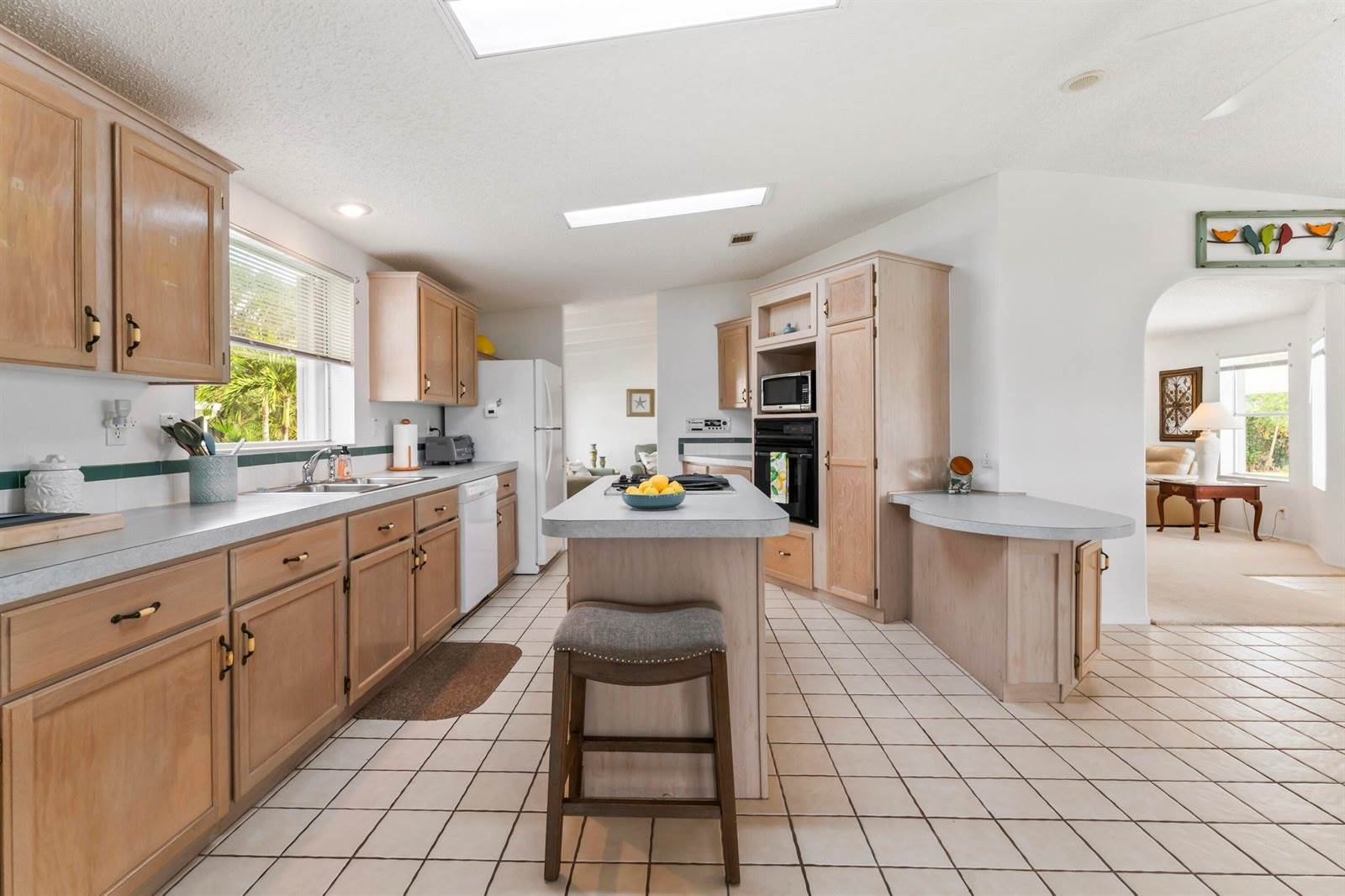 8913 SW Chevy Circle, Stuart, FL 34997