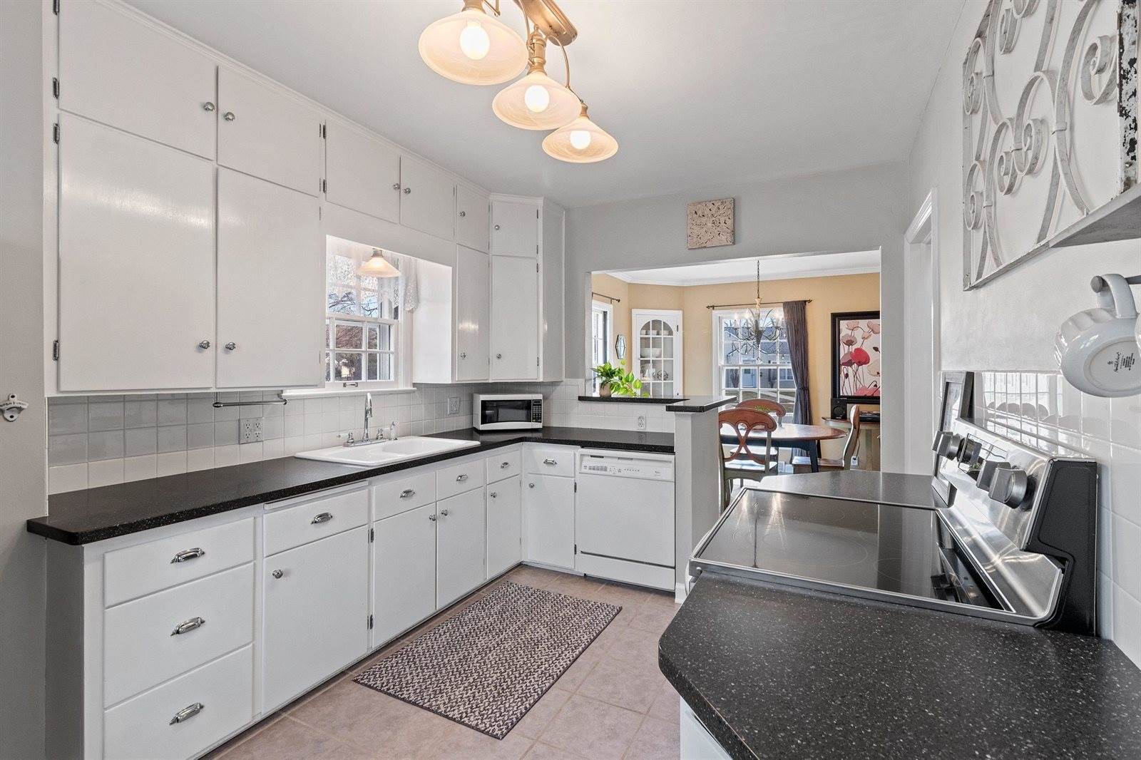 547 North Outagamie Court, Appleton, WI 54914