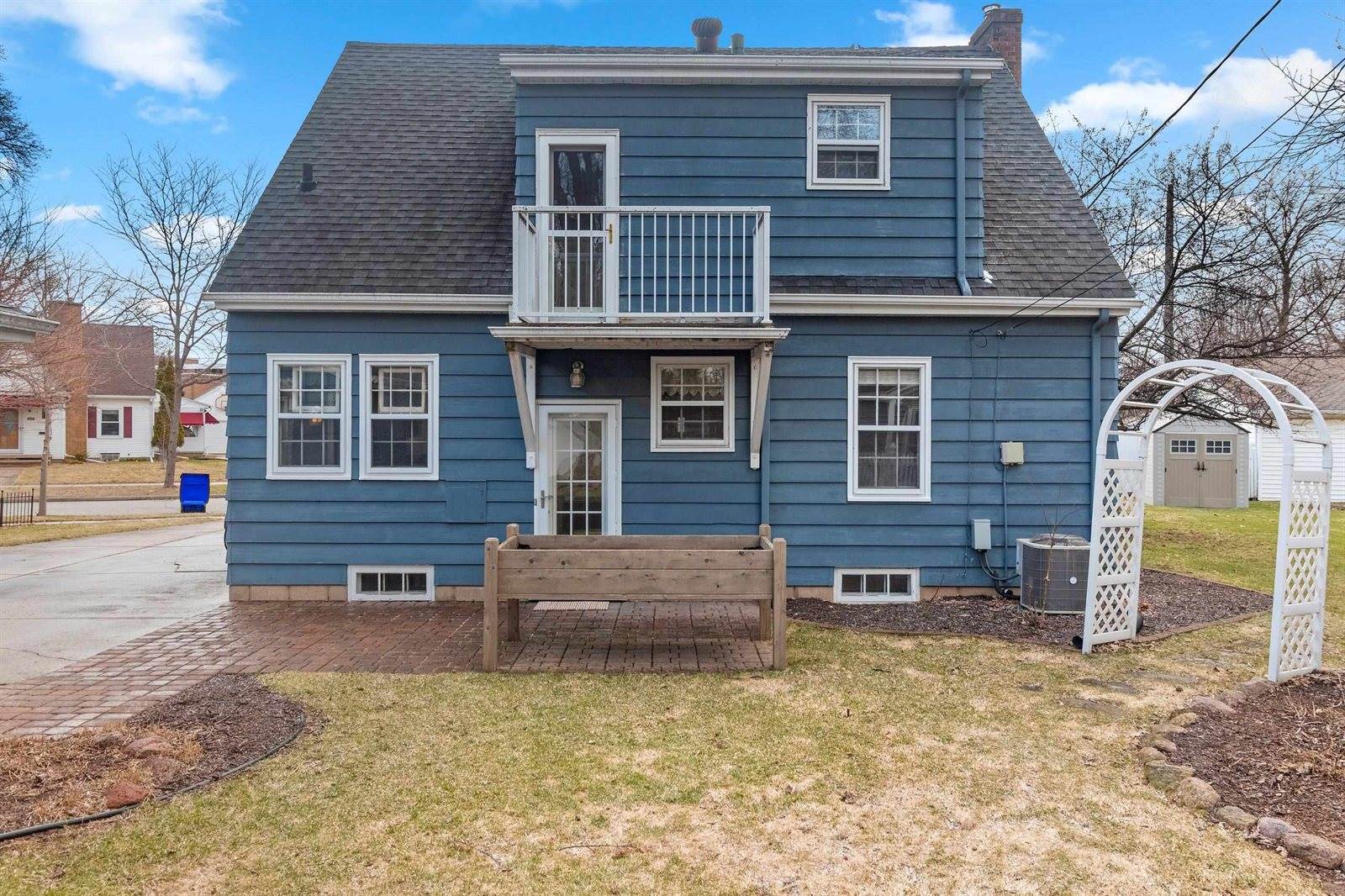 547 North Outagamie Court, Appleton, WI 54914