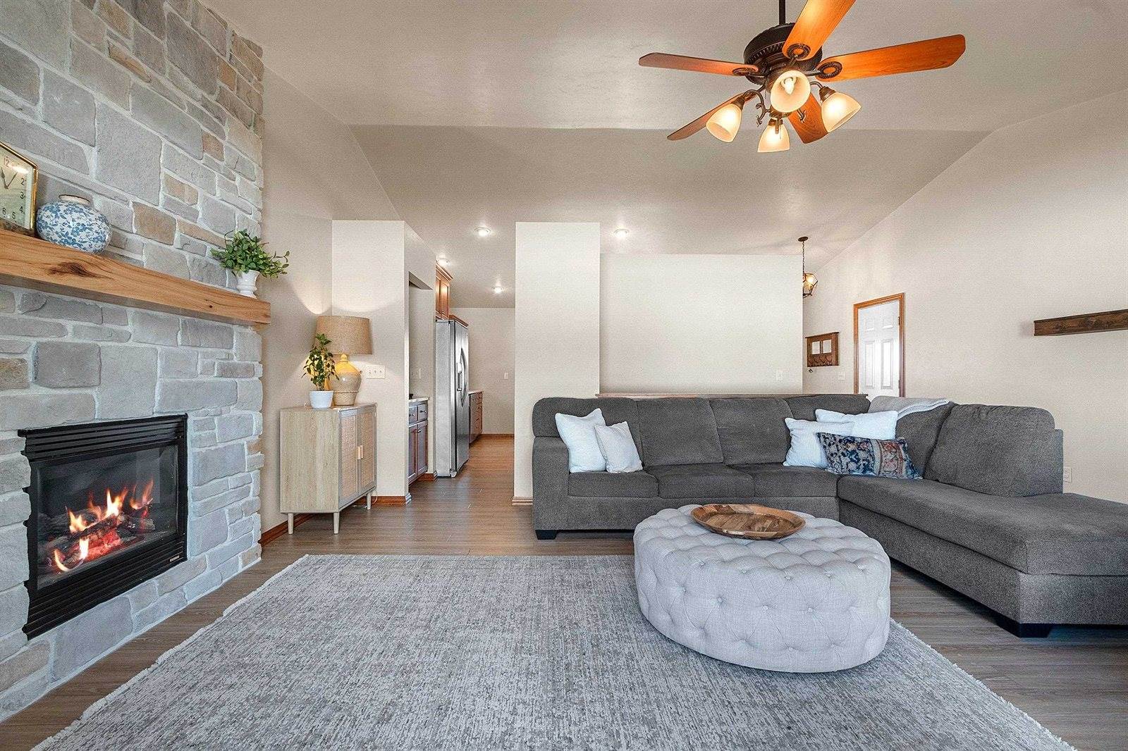 2190 Ryan Road, De Pere, WI 54115