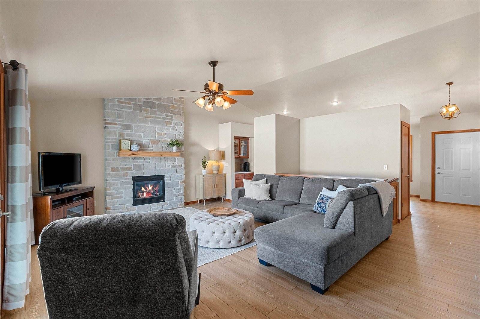 2190 Ryan Road, De Pere, WI 54115