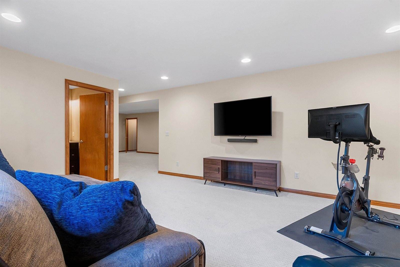 2190 Ryan Road, De Pere, WI 54115