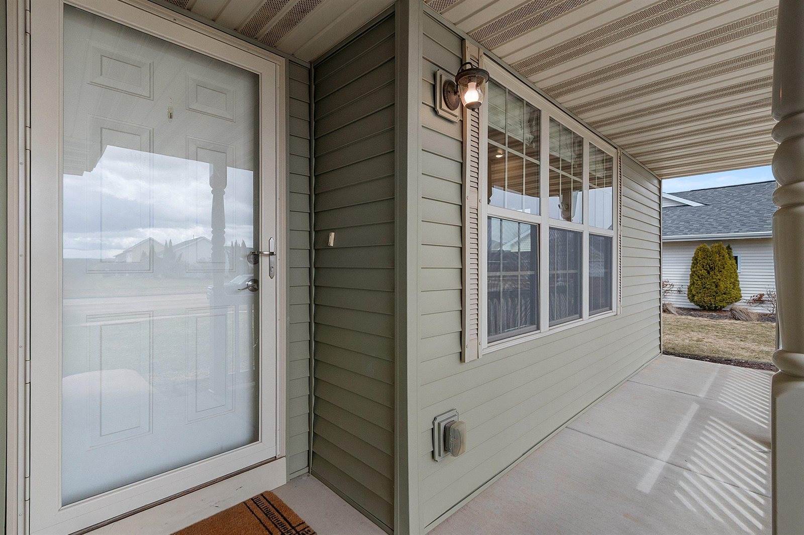 2190 Ryan Road, De Pere, WI 54115