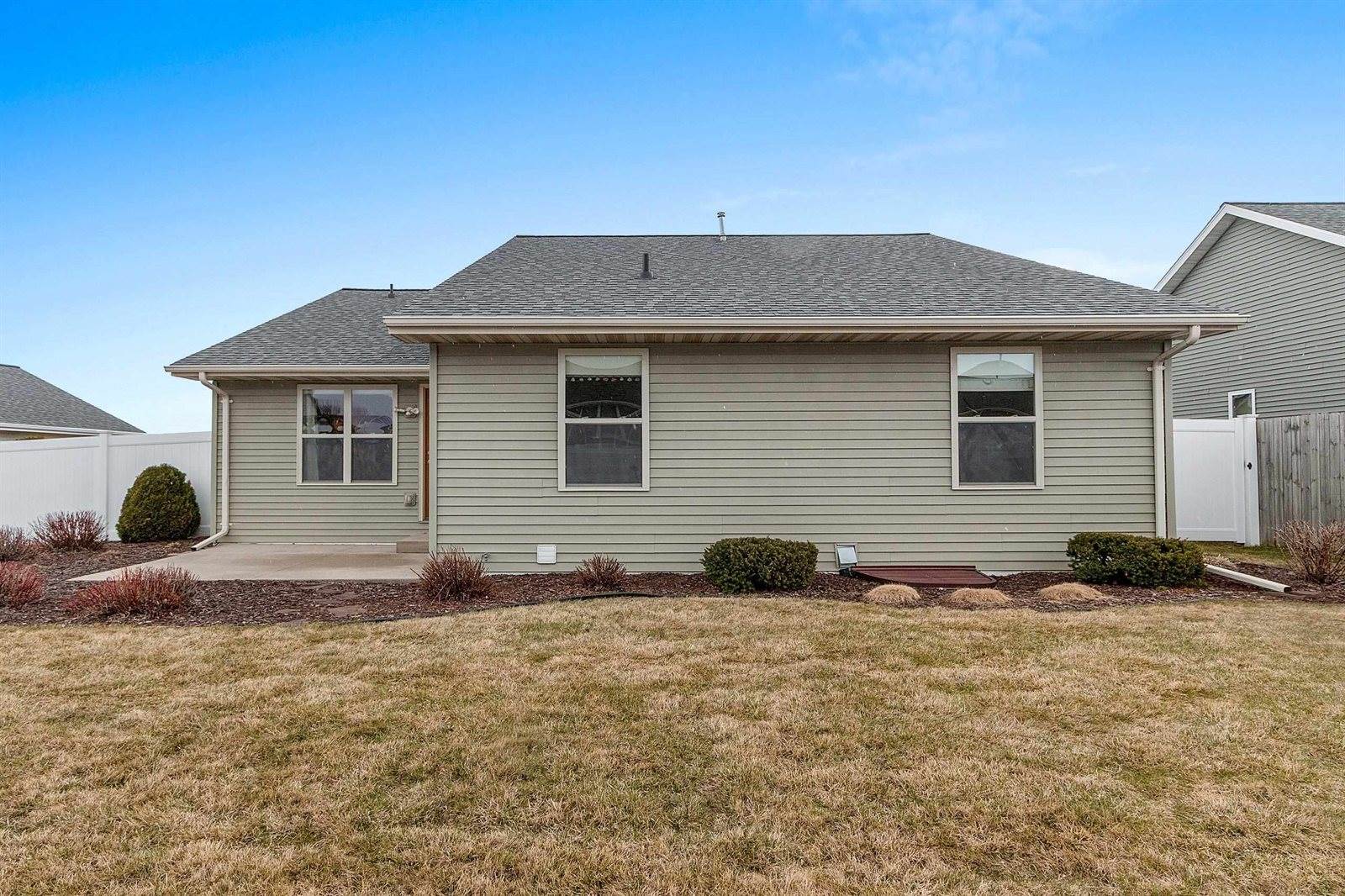 2190 Ryan Road, De Pere, WI 54115