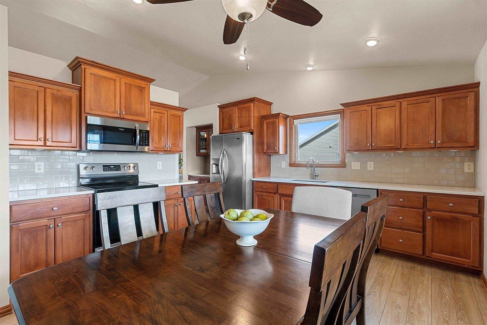 2190 Ryan Road, De Pere, WI 54115